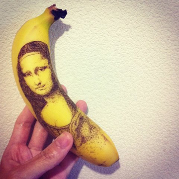 バナナにモナリザが！！ 虫ピンで作る「バナナタトゥー」の完成度がスゴイ！